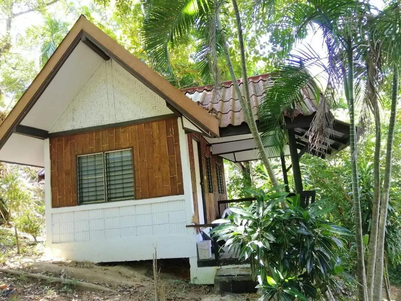 Ko Lanta Bulone Viewpoint Resort