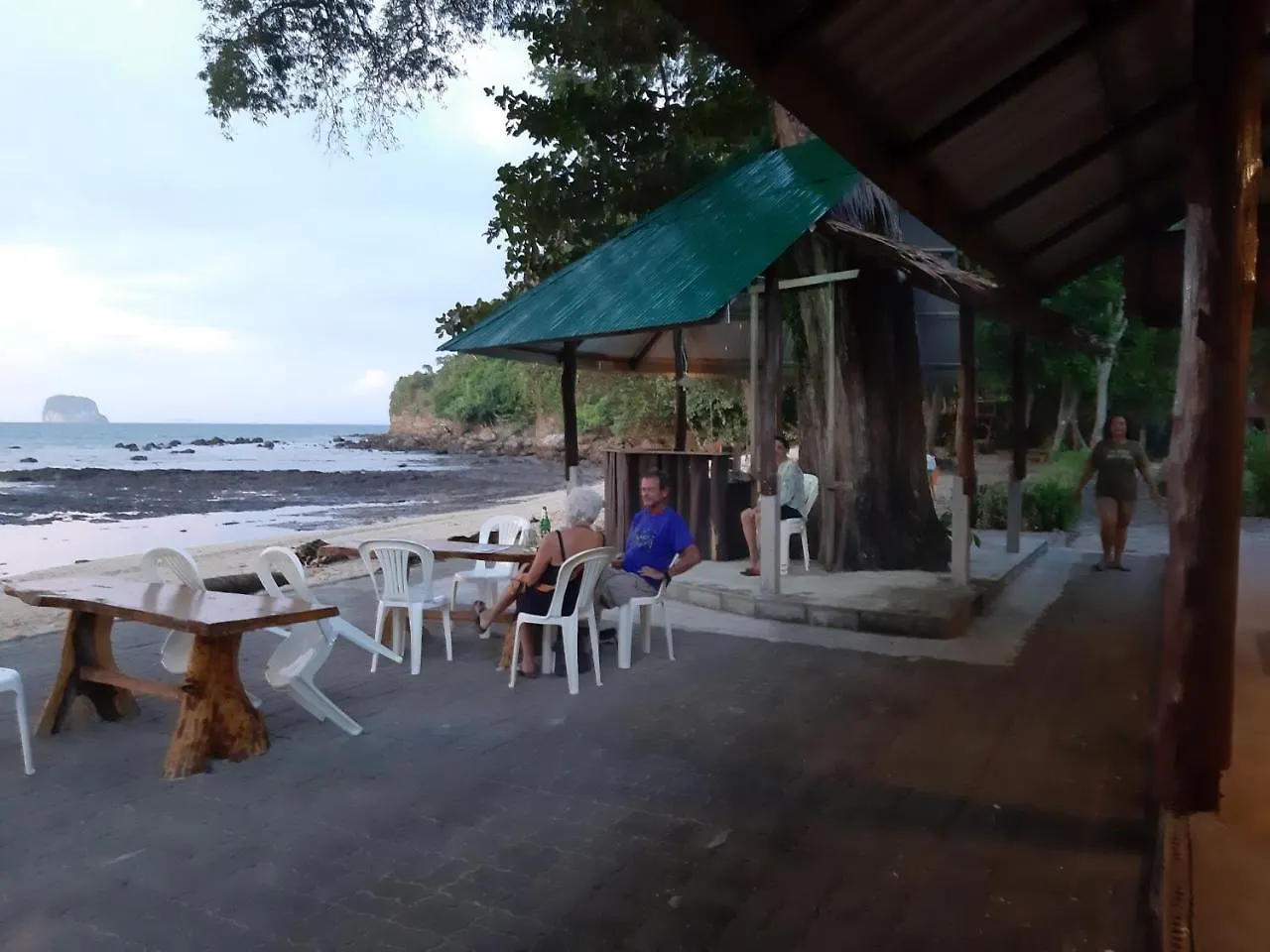 Ko Lanta Bulone Viewpoint Resort تايلاند